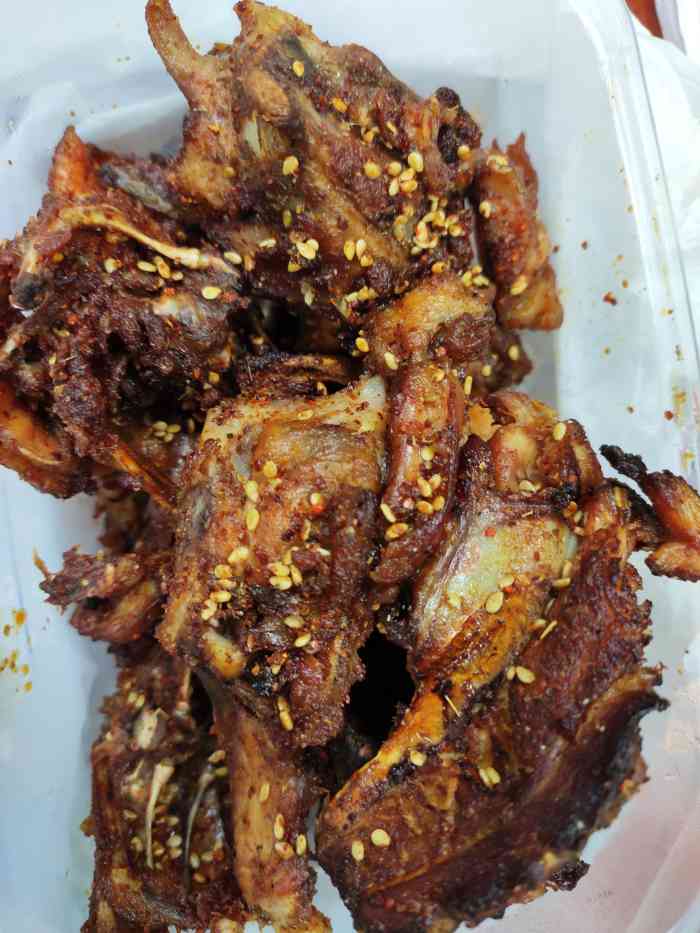 麻辣鸡架(科技街店)-"这家店之前一直都是点外卖吃的,这次是路过.