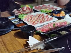 -山居屋炭火烧肉(厚街万达店)