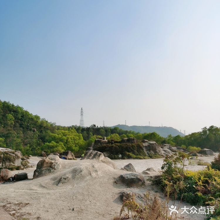 东莞厚街白石山采石场|免费大片场景🌆