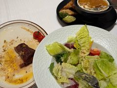 -马克西姆俄罗斯餐厅(通亚街店)