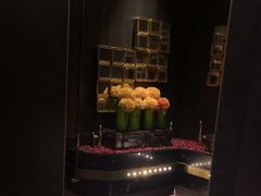 -尚善若水·汤泉·SPA·沐足(东方渔人码头店)