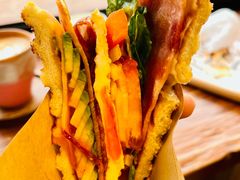 -Catch Bagel(芳草地店)