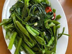 蒜蓉炒空心菜-煲煲掂风味煲仔饭餐厅(西区店)