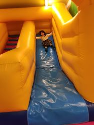 -莫莉幻想儿童乐园(绍兴金帝银泰城店)