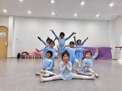 -飞童凡响艺术学校(松江区九里亭校区)