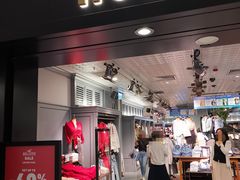 -Hollister(希慎广场店)