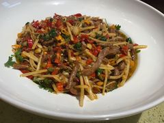 -铜锣湾·有麝自然香(重庆新天地店)