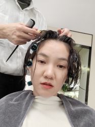 -发朵Hair 烫染沙龙
