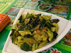 拍黄瓜-继承独一味生烤羊排(金牛小区店)