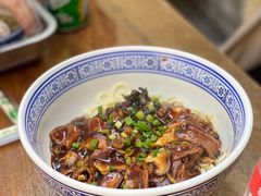 -沪西老弄堂面馆(定西路店)