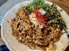 又一餐温泉蛋肥牛饭-CowCow其其·牛杂咖啡公司(六运店)
