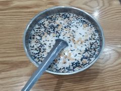-白翔甜食店