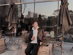 -宝龙城(杭州滨江店)