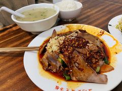 红油舌片-温记府廟豆汤饭·始于1955年(海椒店)