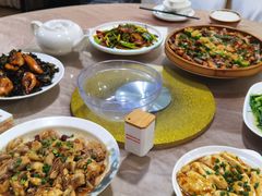 -鲤鱼塘农家山庄