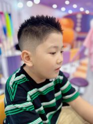 -Oh my head儿童理发(绿地·新田360店)