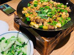 -聚鑫朋酸菜肥肠(文艺路口店)