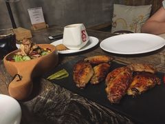 -HIGH FIVE哈福手工汉堡(桂林路店)