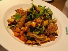 -费大厨辣椒炒肉(万家丽一店)