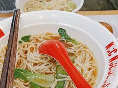 -牛吃草牛肉面(甬港南路店)