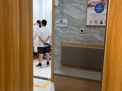 -上海仁爱医院口腔科 · 种植
