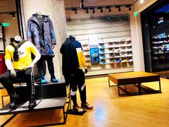 -NIKE品牌体验店(北京蓝色港湾店)