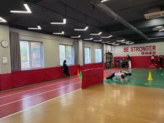 -悦动体能篮球羽毛球网球(三里河店)