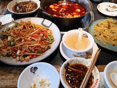 -李子坝梁山鸡(李子坝大鸡哥店)