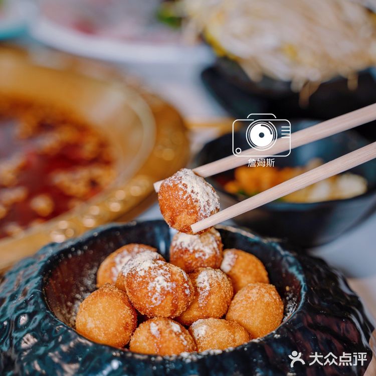 昆明美食|辣上头的蛙火锅·捞三国