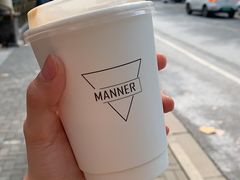 燕麦拿铁-Manner Coffee(芮欧百货店)