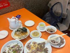 -雅苑餐厅(朝天路店)