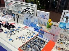 -诺柯视眼镜-蔡司依视路官方工厂店(白银路店)