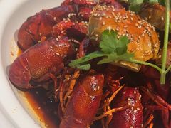 -肥肥虾庄·金牌油焖大虾(杨园滨江时代walk店)
