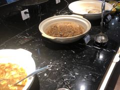 -淄博蓝海国际大饭店·蓝钻国际美食自助百汇(柳泉路店)