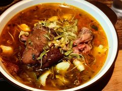 -有红鸡毛店·砂锅菜(抚琴夜市店)
