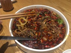 -峨嵋小镇·川菜(勒泰中心店)