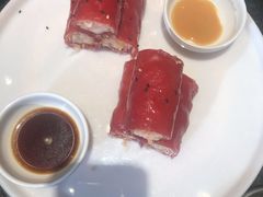 红米脆皮鲜虾肠-蝴蝶里·粤菜·点心(滨江龙湖店)