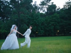 -Mu慕婚纱摄影·超级工作室