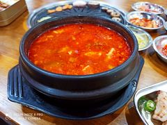 泡菜汤-黑豚黨韩国烤肉料理(悦然时光店)