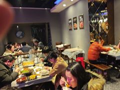 -老街烧烤大排档·地道湖北菜·龙虾馆(汉口火车站店)
