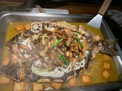 -辣尚瘾·烤鱼·新川菜(交大直营店)