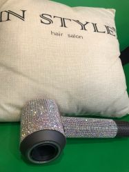-CD Hair salon