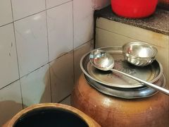 -正宗杨记普洱酸醋米线(总店)