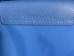 -Longchamp(佛罗伦萨小镇奥特莱斯店)