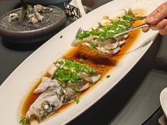 -忆江南·临江鱼馆