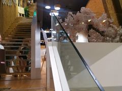 -新华里咖啡书吧(新华书店小寨店)