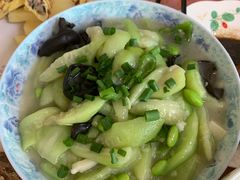 -南汇老顾农家乐采摘大团水蜜桃采摘店