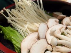 -小茉庐和牛自助火锅(龙湖万达店)