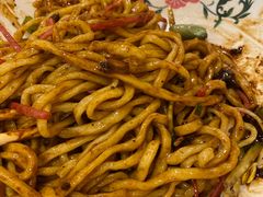 北京炸酱面-锅儿挑面馆