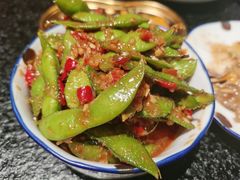 -何妹湿辣牛肉·粤式烧烤砂煲(桂雅路店)
